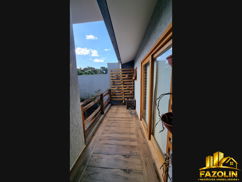 CASA À VENDA | AVENIDA GOIÂNIA | UMUARAMA/PR