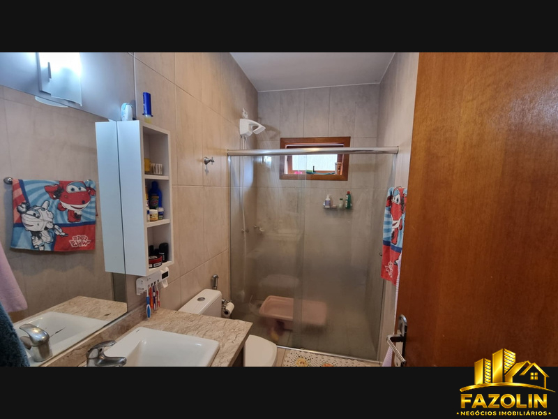CASA À VENDA | AVENIDA GOIÂNIA | UMUARAMA/PR