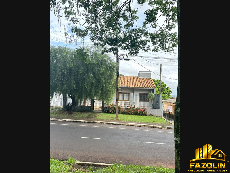 CASA À VENDA | AVENIDA GOIÂNIA | UMUARAMA/PR